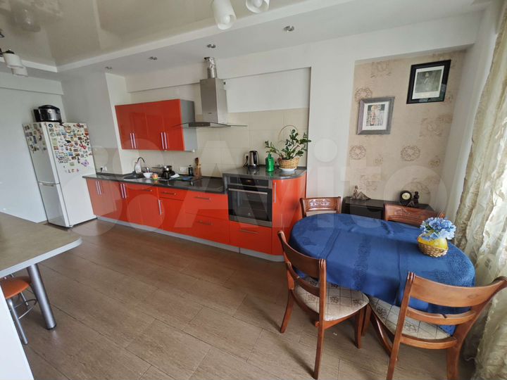 2-к. квартира, 80 м², 4/12 эт.