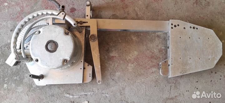 Ленточная пила для мяса и костей