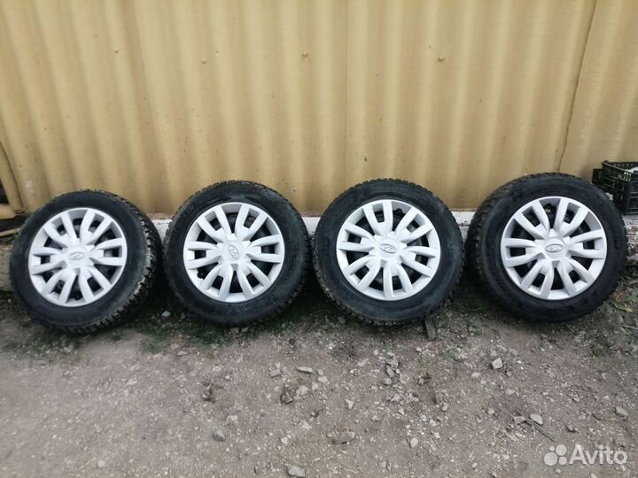 Продам колеса в сборе на р15 от лада хрей