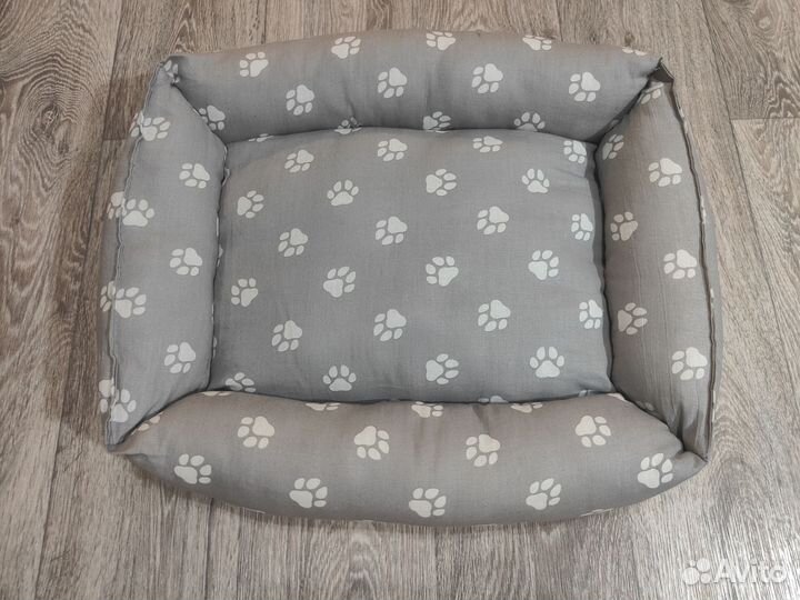 Лежанка для кошек новая