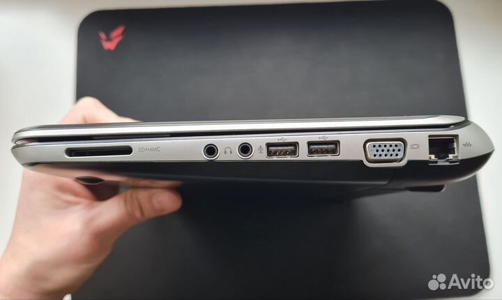 Компактный ноутбук hp