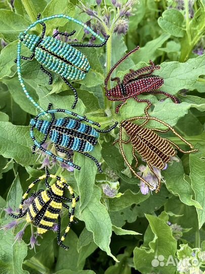 Сувениры. Поделки. Жуки из бисера. Фигурки