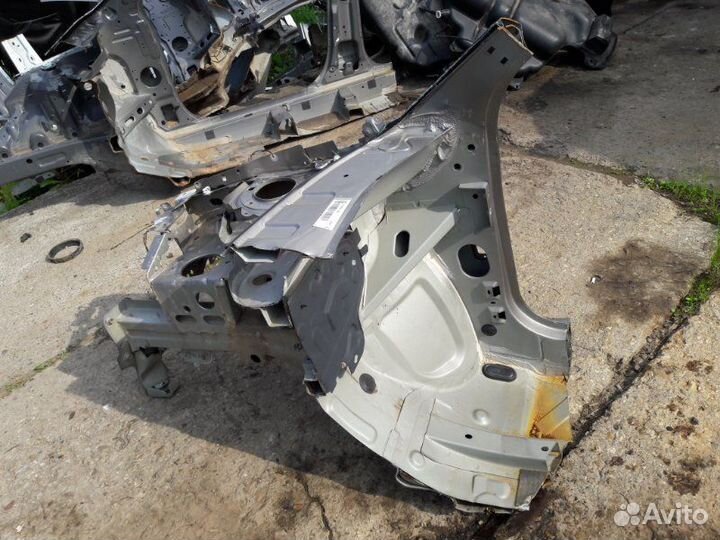 Лонжерон передний правый Renault Megane 2