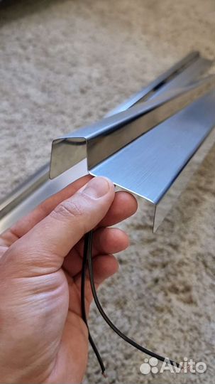 Накладки на пороги W124 W140 W210 W202