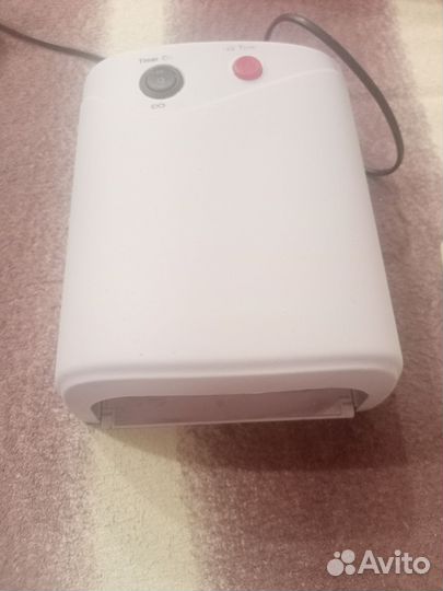 Лампа для ногтей