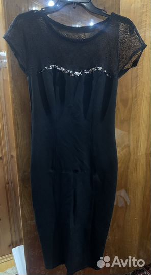 Черное платье