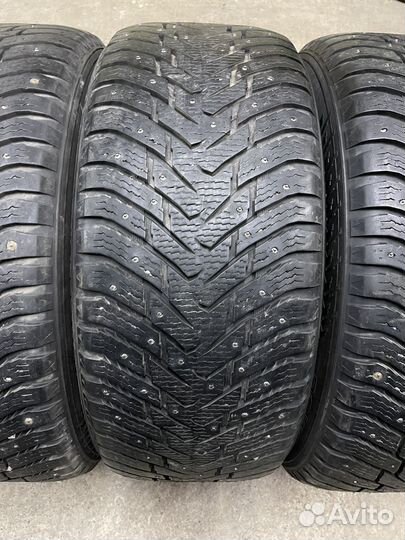 Nokian Tyres Hakkapeliitta 8 SUV 275/50 R20