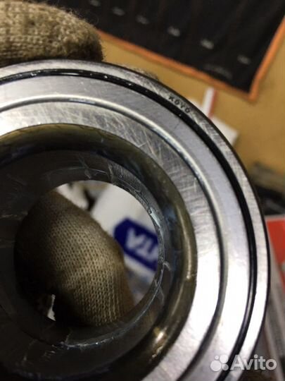 Ступичный подшипник Koyo dac4074w-3CS80