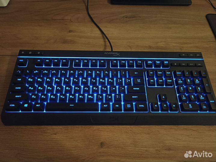 Игровая клавиатура HyperX
