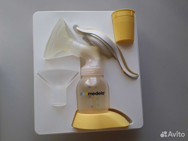 Молокоотсос medela ручной