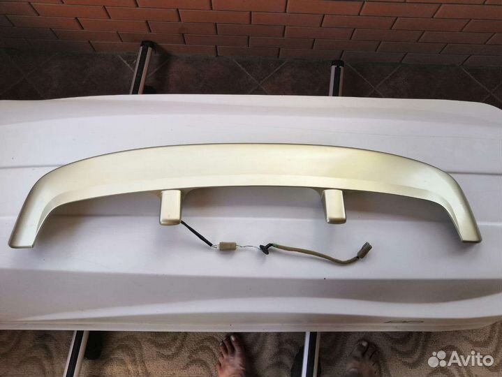 Спойлер Toyota town ace