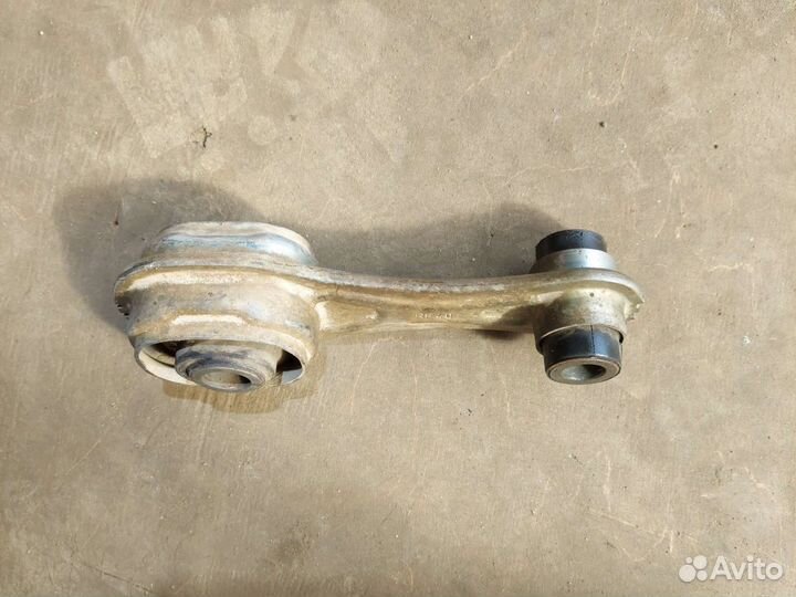 Опора двигателя Рено Логан