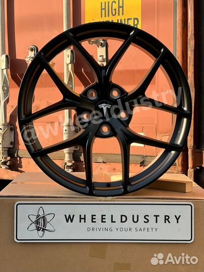 Кованые диски R19 для Tesla Model S