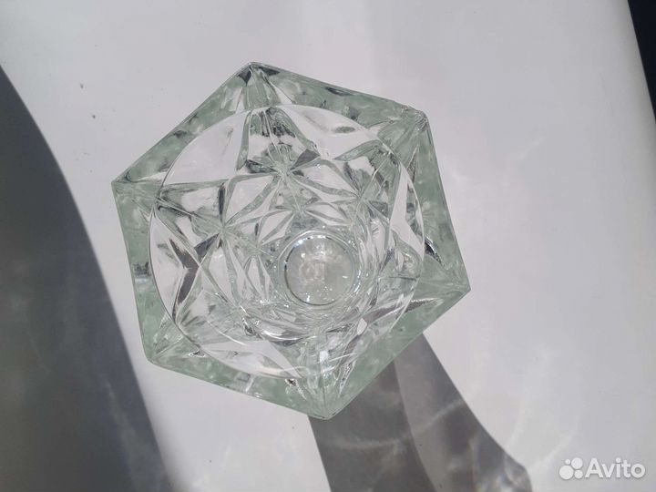 Ваза для цветов хрустальная