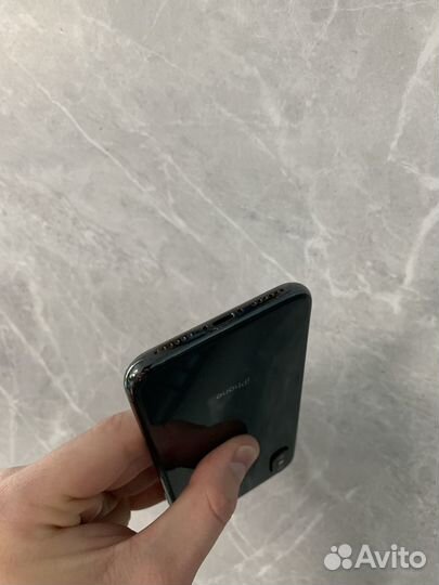 iPhone X, 64 ГБ