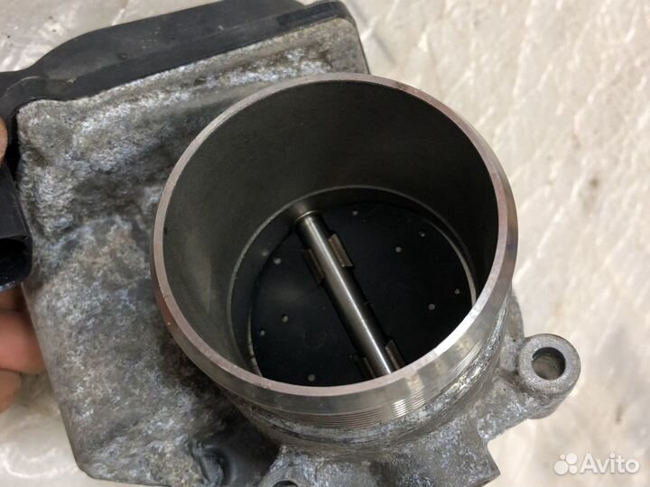 Дроссельная заслонка Cdab VW Passat B7 06F133062AG