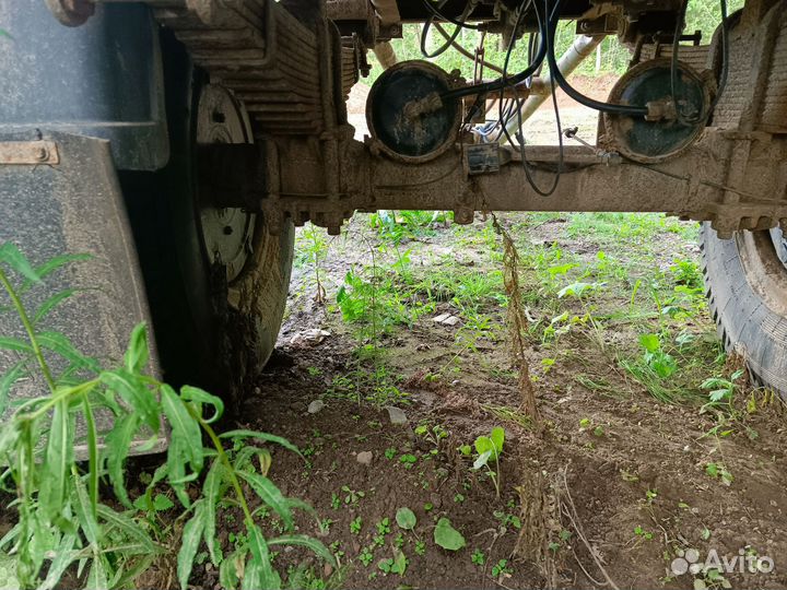 Прицеп шасси МАЗ 837810-1012, 2009