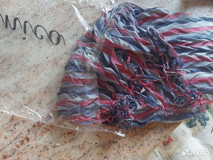 Шарфы и палантины