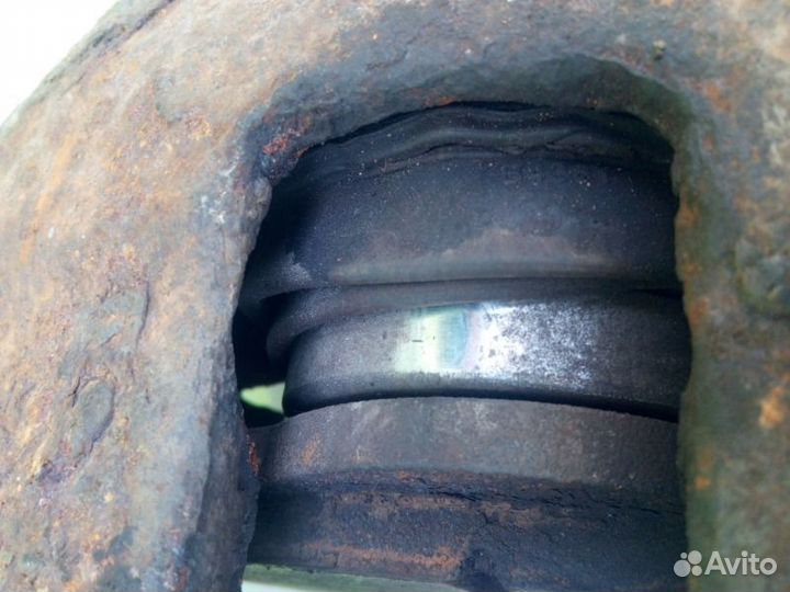 Суппорт передний правый Ford Fiesta MK4 1.3 J4T