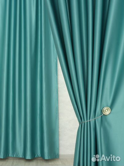 Плотные шторы мята