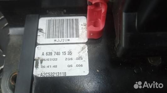 Замок 3-5 двери mercedes benz vito W639 (2RT14GH01)