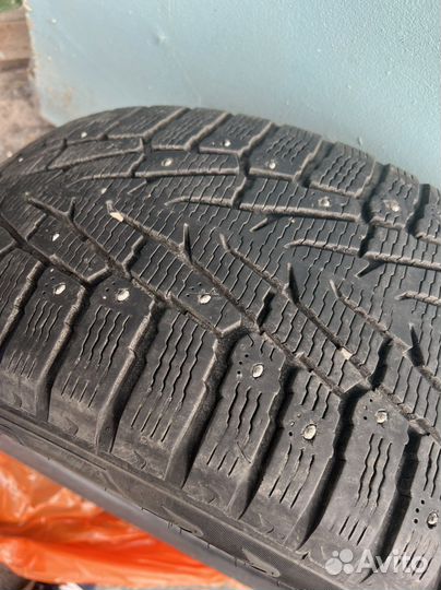 Nokian Tyres Hakkapeliitta 7 265/50 R20