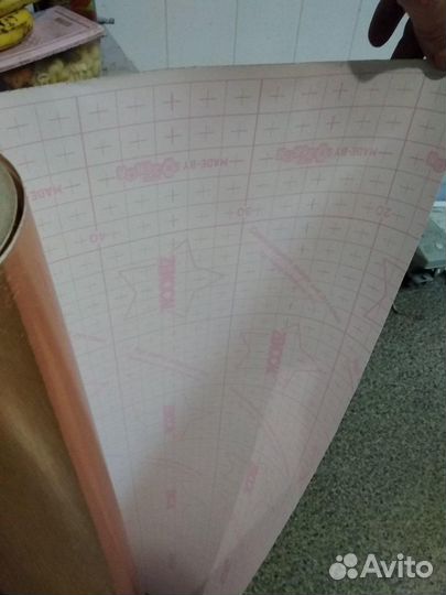 Самоклеящаяся пленка