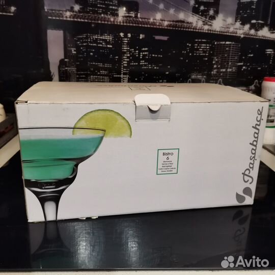 Бокалы для коктейлей