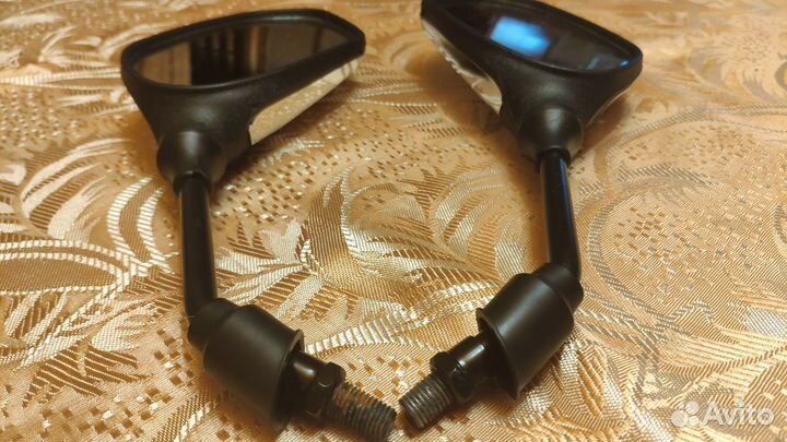 Зеркала на мотоцикл скутер / Зеркала заднего вида