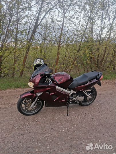 Honda VFR 800