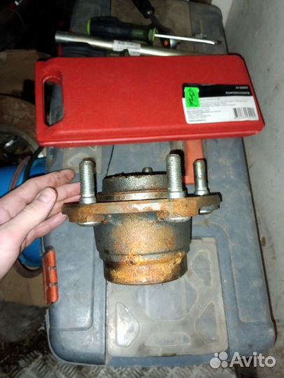 Ступица передняя на соболь 2217