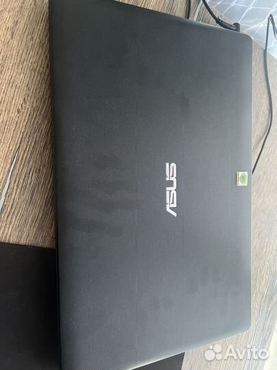 Ноутбук asus x552m