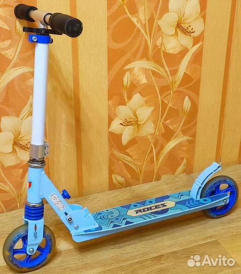Самокат Roces 145