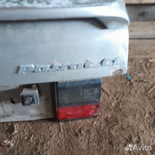 Крышка багажника passat b3