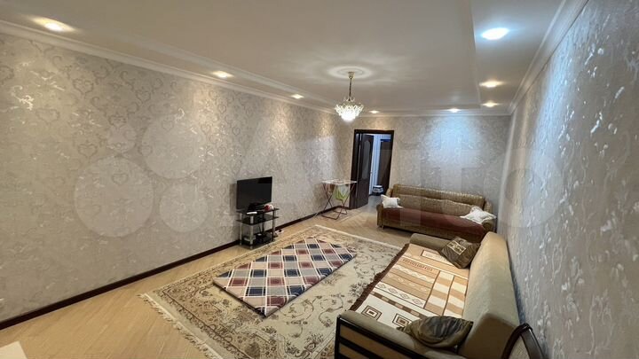 2-к. квартира, 80,2 м², 1/5 эт.