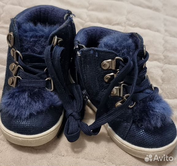 Ботинки для девочки демисезонные 22