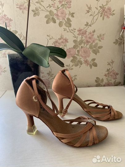 Танцевальные туфли латина каблук 6,5 см