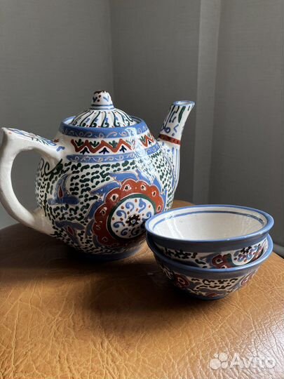 Заварочный чайник с пиалами