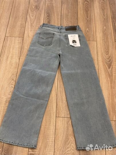 Джинсы женские широкие