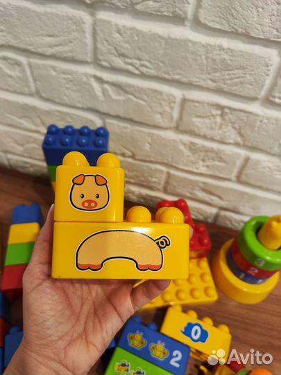 Конструктор с крупными деталями