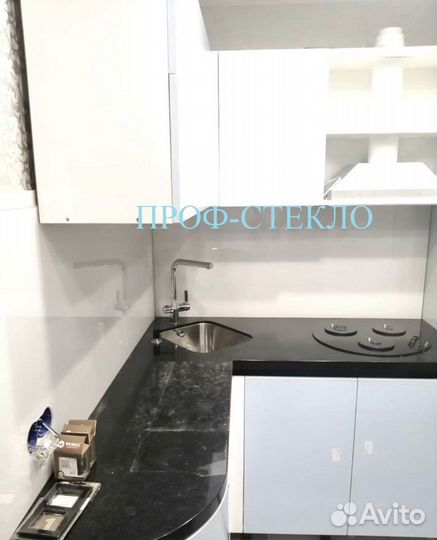 Стеклянные фартуки (скинали, экран)