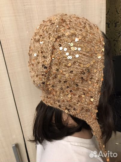 Чепчик женский
