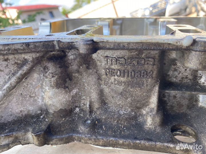 Постель коленвала Мазда сх-5 PE 2.0