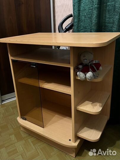 Тумба под телевизор