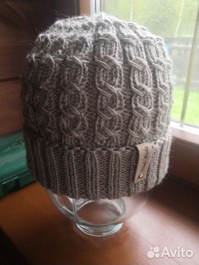 Шапка женская с отворотом