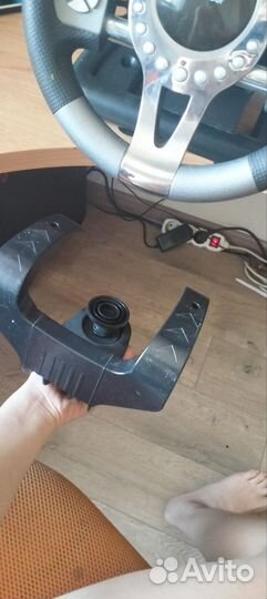 Игровой руль defender forsage gtr