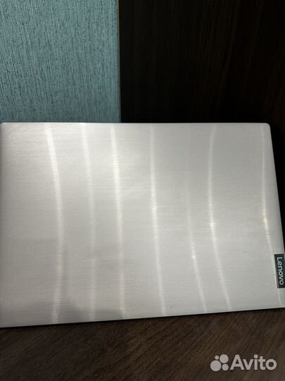 Ноутбук lenovo