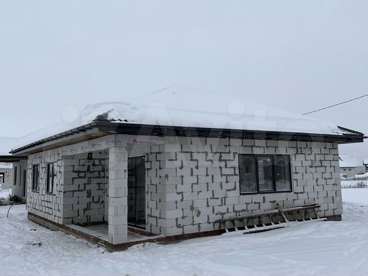 Дом 100 м² на участке 8 сот.