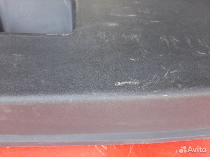 Обшивка крышки багажника Nissan Qashqai