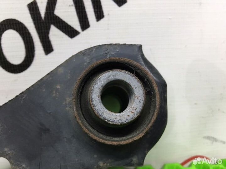 Рычаг задний левый Mitsubishi Outlander CW6W 6B31